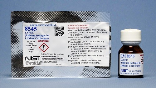 808影视1.3.1.4 RM 8545 LSVEC （碳酸锂中的锂同位素）标准品